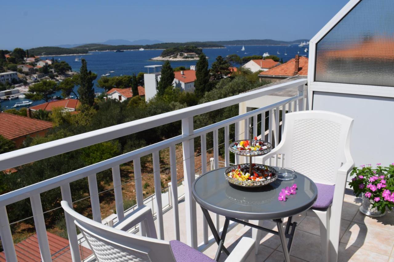 Villa Zorana Hostel Hvar Town Exterior foto
